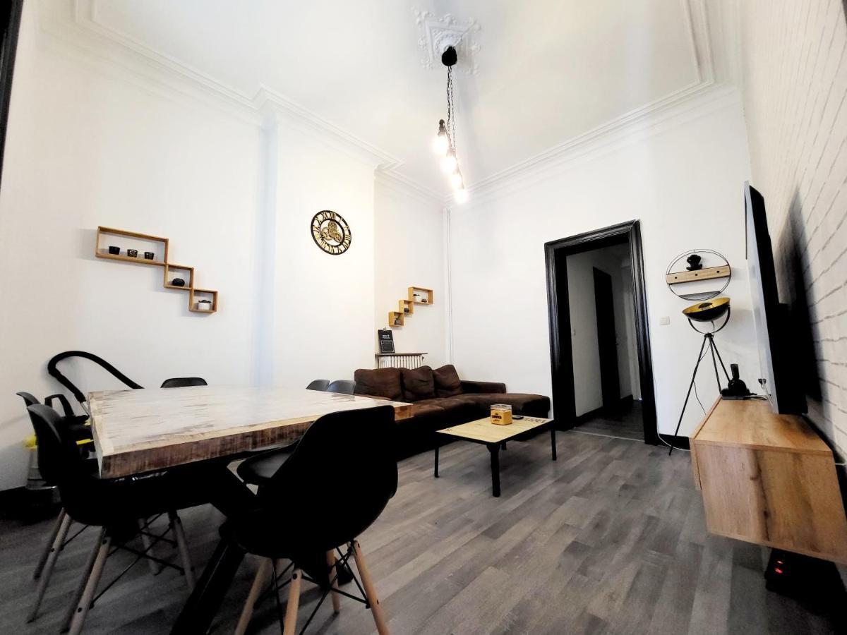 Private Industrial Room In Center Of Charleroi Dış mekan fotoğraf