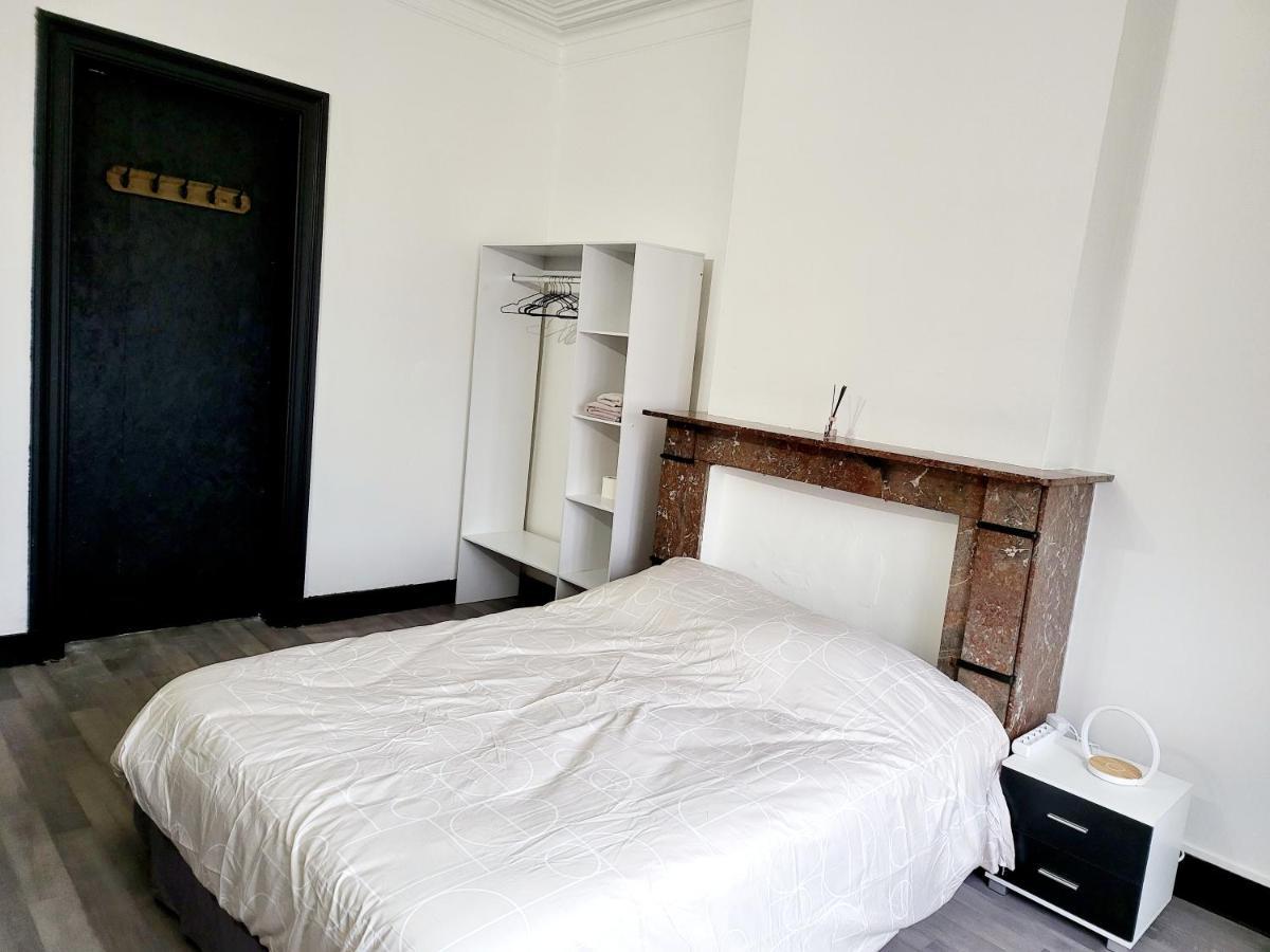 Private Industrial Room In Center Of Charleroi Dış mekan fotoğraf
